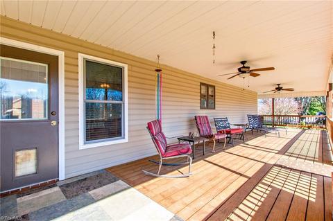 39 Single Tree Ln, Thomasville, NC 27360 photo 3