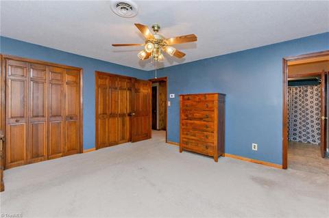 39 Single Tree Ln, Thomasville, NC 27360 photo 11