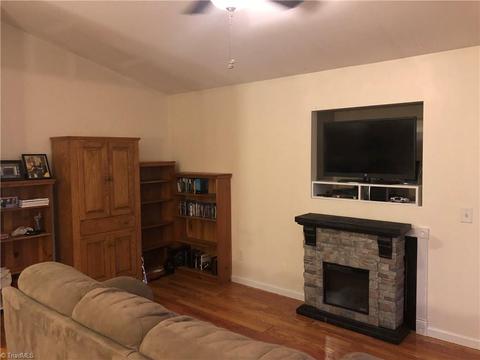 210 E Brown St, Randleman, NC 27317 photo 6