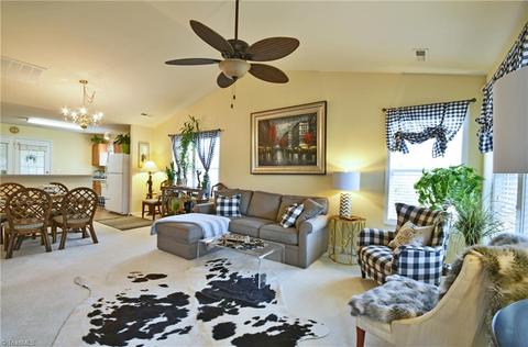135 Windsor Cir, Bermuda Run, NC 27006 photo 4