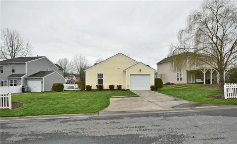 135 Windsor Cir, Bermuda Run, NC 27006 photo 25
