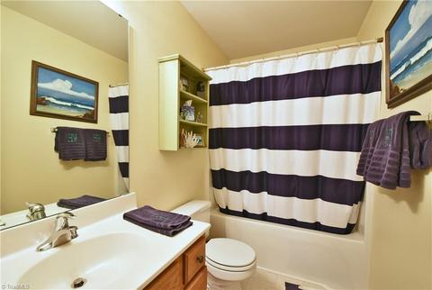 135 Windsor Cir, Bermuda Run, NC 27006 photo 18
