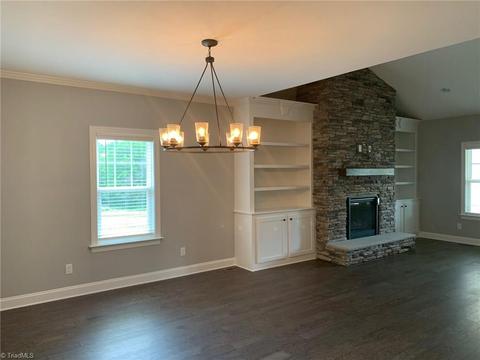 2760 Bartlett Ln, Clemmons, NC 27012 photo 9