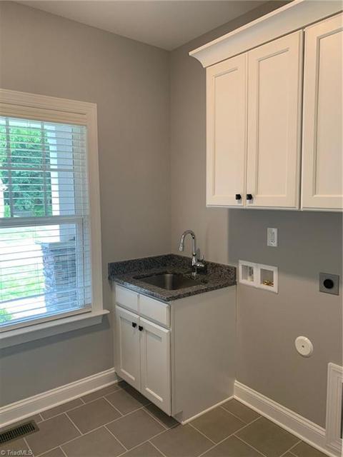 2760 Bartlett Ln, Clemmons, NC 27012 photo 16