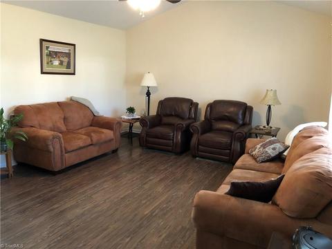 4506 Westhaven Ln, Trinity, NC 27370 photo 6