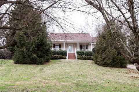 3601 Bentbrook Dr, High Point, NC 27265 photo 1