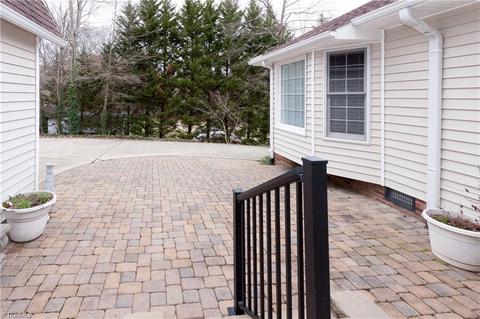3601 Bentbrook Dr, High Point, NC 27265 photo 20