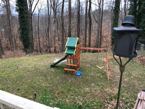 216 Harris Ave, Elkin, NC 28621 photo 23