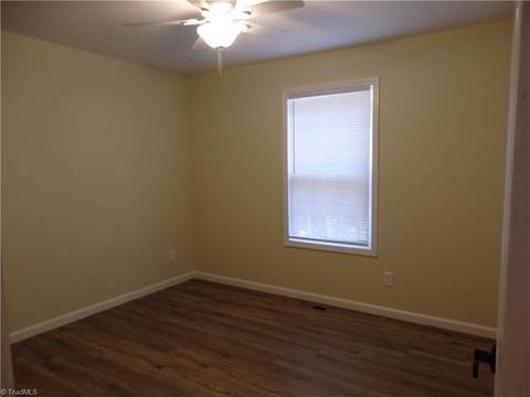 130 Floyd St, Denton, NC 27239 photo 10