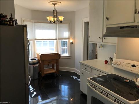 718 Brookside Dr, High Point, NC 27262 photo 7