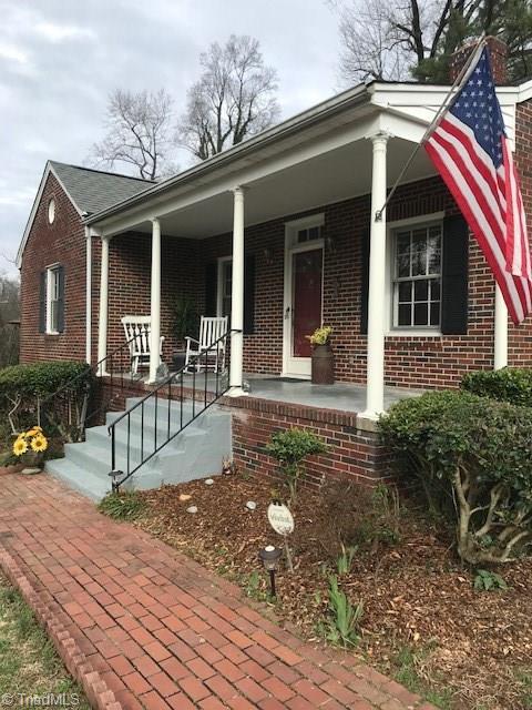 718 Brookside Dr, High Point, NC 27262 photo 1