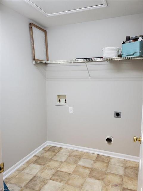 833 Eli Moore Ct, High Point, NC 27265 photo 7