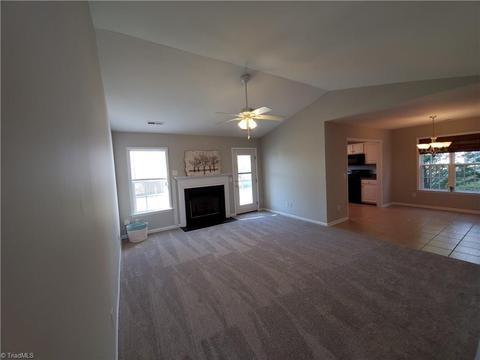 833 Eli Moore Ct, High Point, NC 27265 photo 3