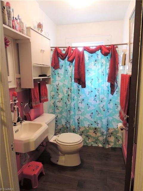 205 Lansdowne St, High Point, NC 27262 photo 17