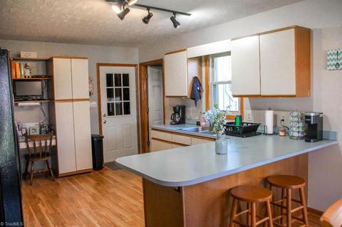 4804 Westhaven Ln, Trinity, NC 27370 photo 9