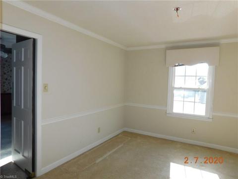 210 Forestview Dr, Elon, NC 27244 photo 13