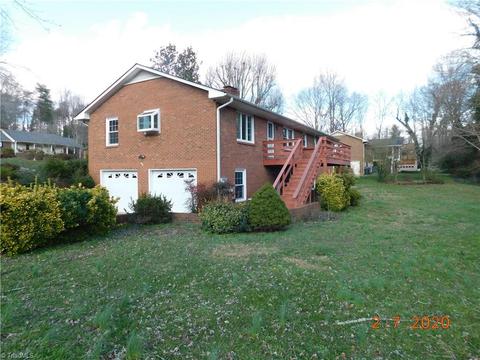 210 Forestview Dr, Elon, NC 27244 photo 8