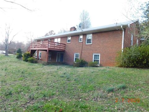 210 Forestview Dr, Elon, NC 27244 photo 6