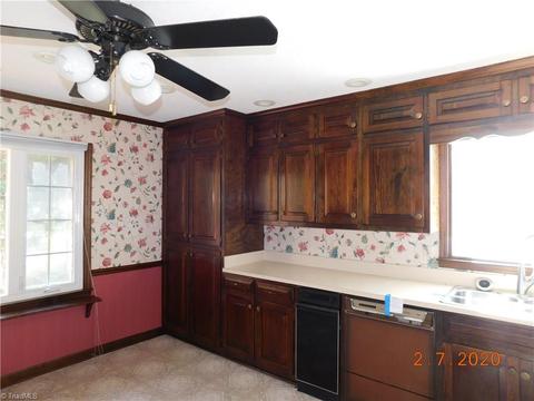 210 Forestview Dr, Elon, NC 27244 photo 14