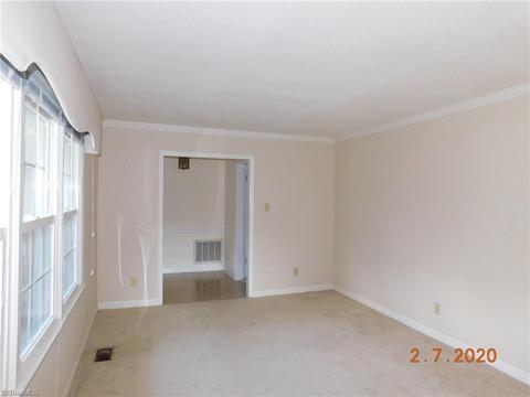 210 Forestview Dr, Elon, NC 27244 photo 10