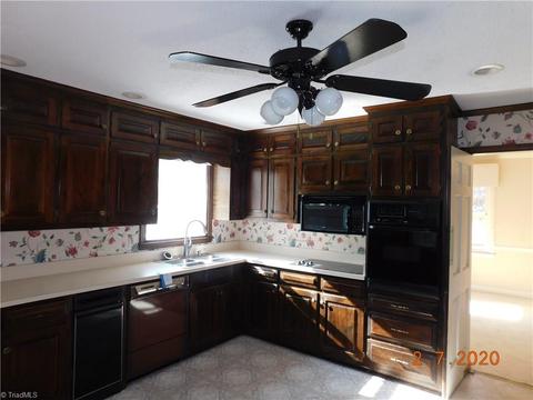 210 Forestview Dr, Elon, NC 27244 photo 15