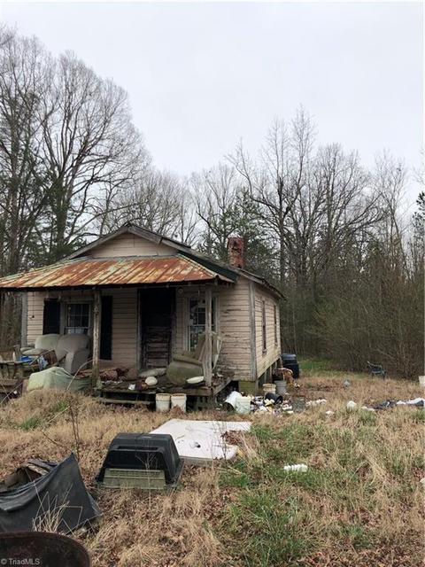 5862 Whites Chapel Rd, Staley, NC 27355 photo 3