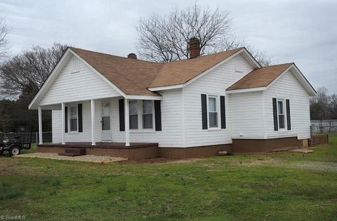 375 Bernhardt Rd, Salisbury, NC 28147 photo 2