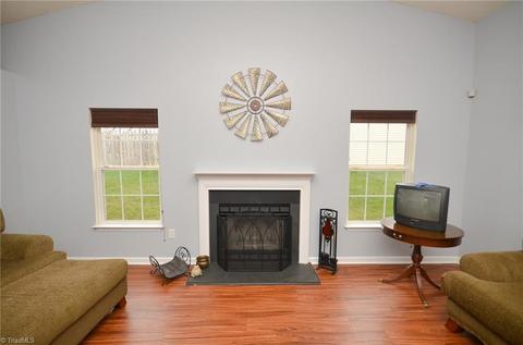 2879 Waterstone Loop, High Point, NC 27265 photo 5