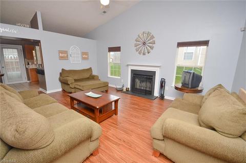 2879 Waterstone Loop, High Point, NC 27265 photo 3