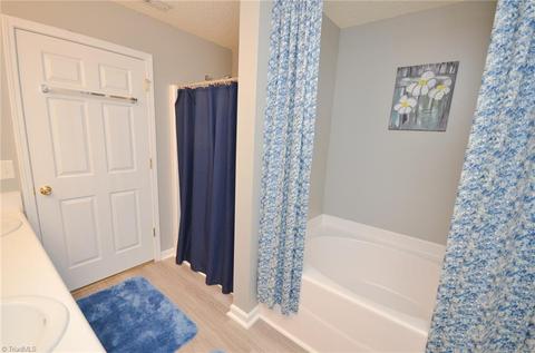 2879 Waterstone Loop, High Point, NC 27265 photo 16