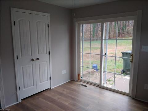 4 Smith Dr, Thomasville, NC 27360 photo 11