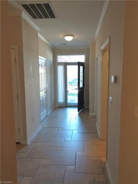 380 Northbridge Dr, High Point, NC 27265 photo 2