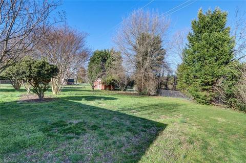 1705 Hanover Ct, High Point, NC 27265 photo 27