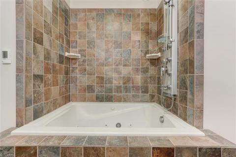 1705 Hanover Ct, High Point, NC 27265 photo 18