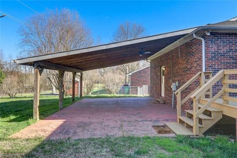 1705 Hanover Ct, High Point, NC 27265 photo 25