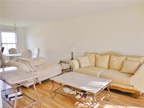 5312 Weeping Cherry Dr, Browns Summit, NC 27214 photo 2