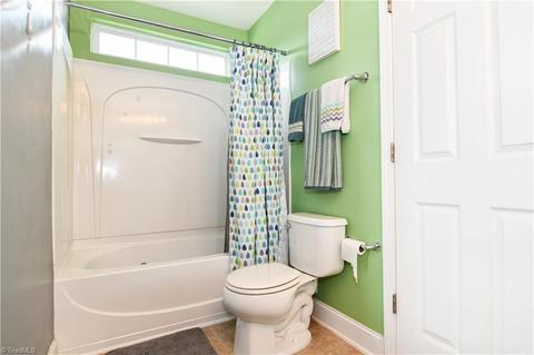 3767 Shadow Ridge Dr, High Point, NC 27265 photo 15
