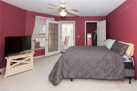 2660 Ingleside Dr #2D, High Point, NC 27265 photo 12