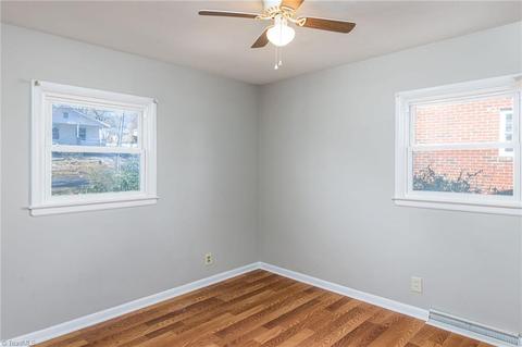 1010 Grant St, High Point, NC 27262 photo 10