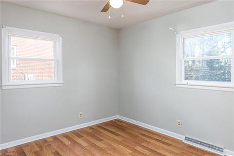 1010 Grant St, High Point, NC 27262 photo 9