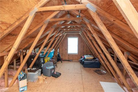 2236 Old Highway 60, Purlear, NC 28665 photo 28