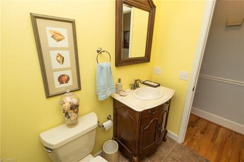 2236 Old Highway 60, Purlear, NC 28665 photo 16