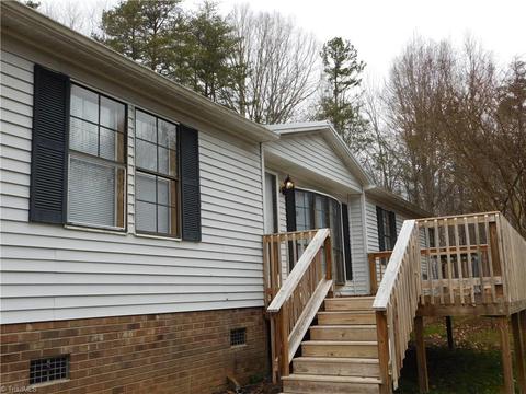 1070 Gutter Rd, Walnut Cove, NC 27052 photo 23