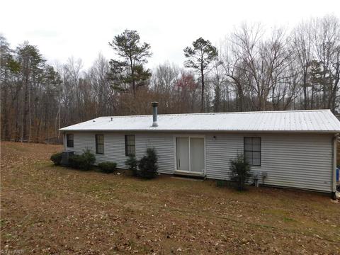 1070 Gutter Rd, Walnut Cove, NC 27052 photo 18