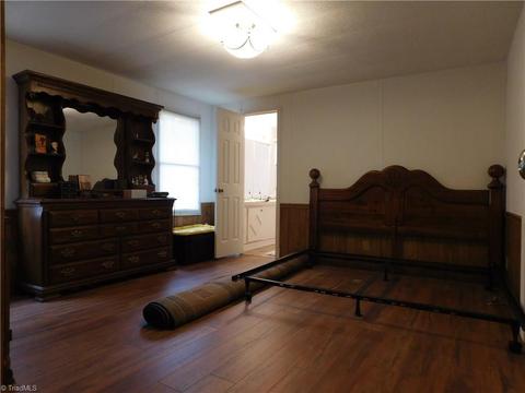 1070 Gutter Rd, Walnut Cove, NC 27052 photo 8
