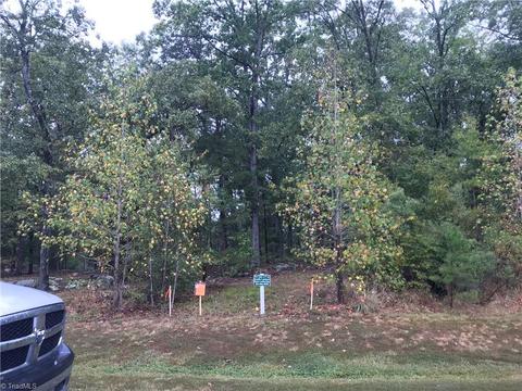471 Harbor Dr E, Lexington, NC 27292 photo 6