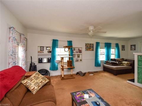 5707 Summit Ave, Browns Summit, NC 27214 photo 6