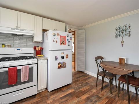 5707 Summit Ave, Browns Summit, NC 27214 photo 18