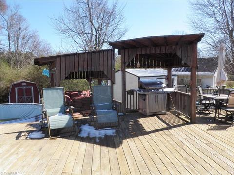300 Garner St, Denton, NC 27239 photo 15