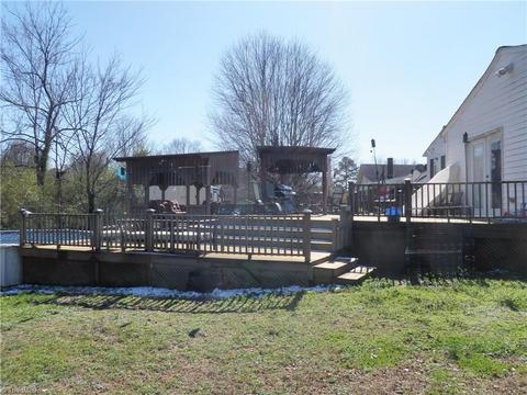 300 Garner St, Denton, NC 27239 photo 11